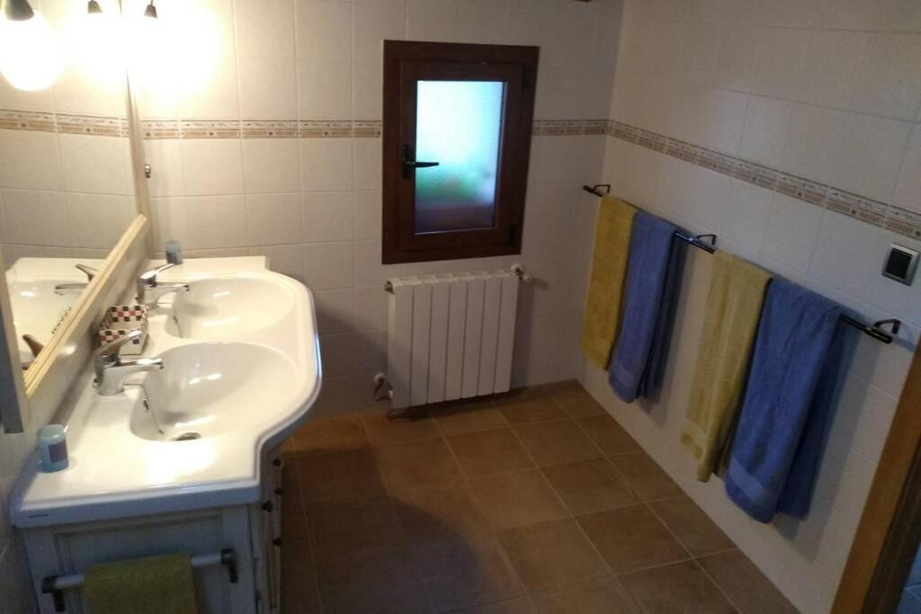 Casa Con Vistas En Ucieda Villa Bagian luar foto