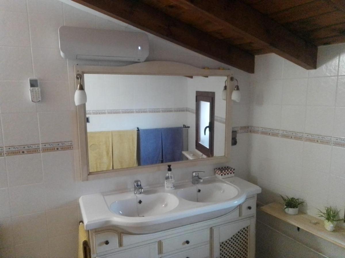 Casa Con Vistas En Ucieda Villa Bagian luar foto